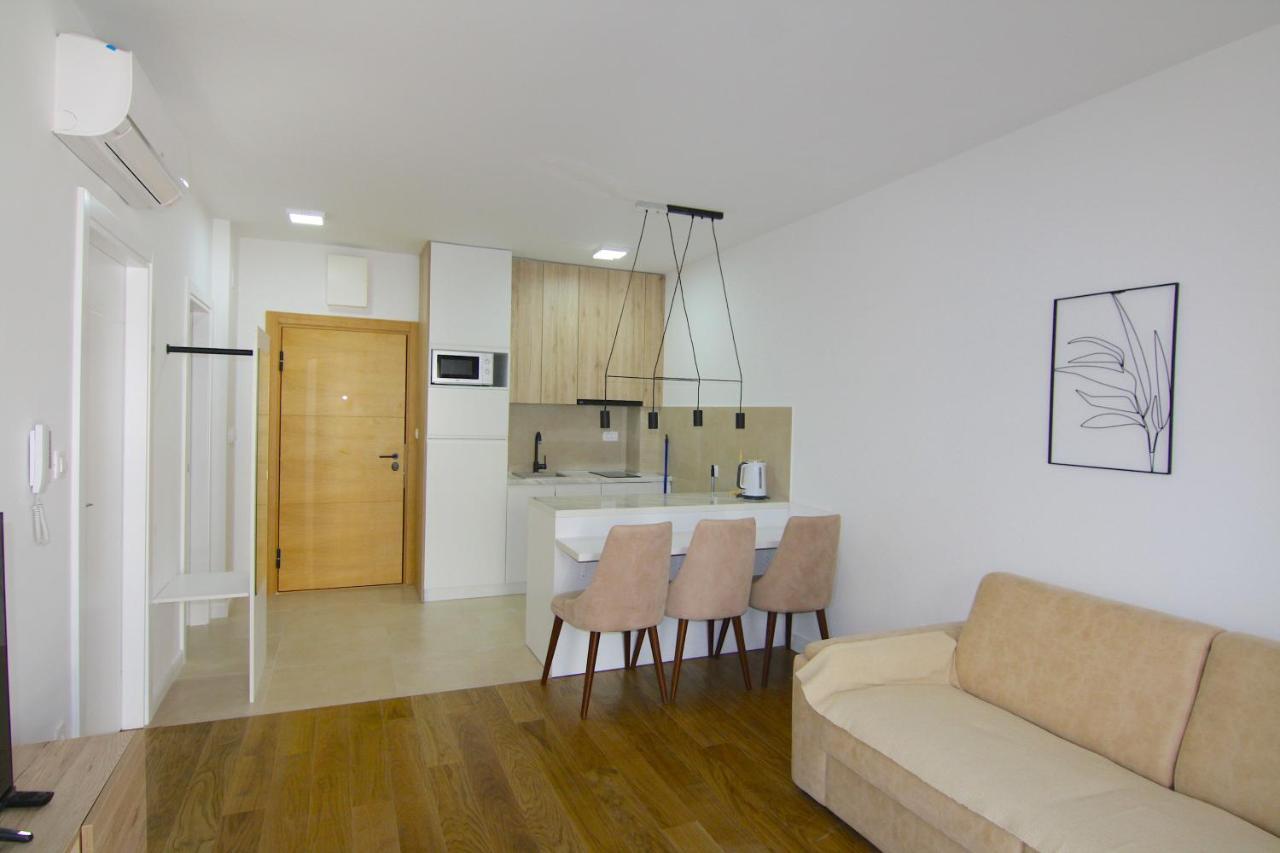 Apartments Lora Zmajeva, 7 Budva Dış mekan fotoğraf