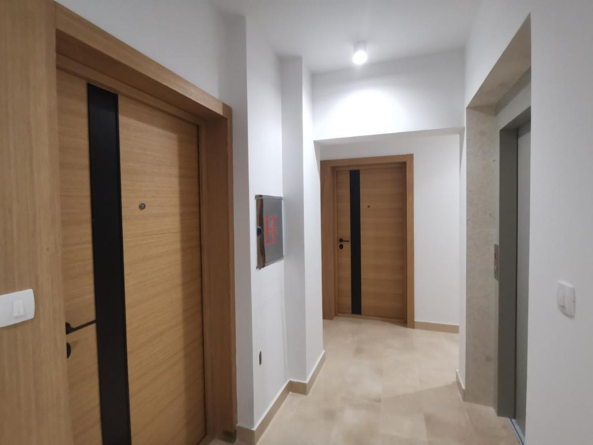 Apartments Lora Zmajeva, 7 Budva Dış mekan fotoğraf