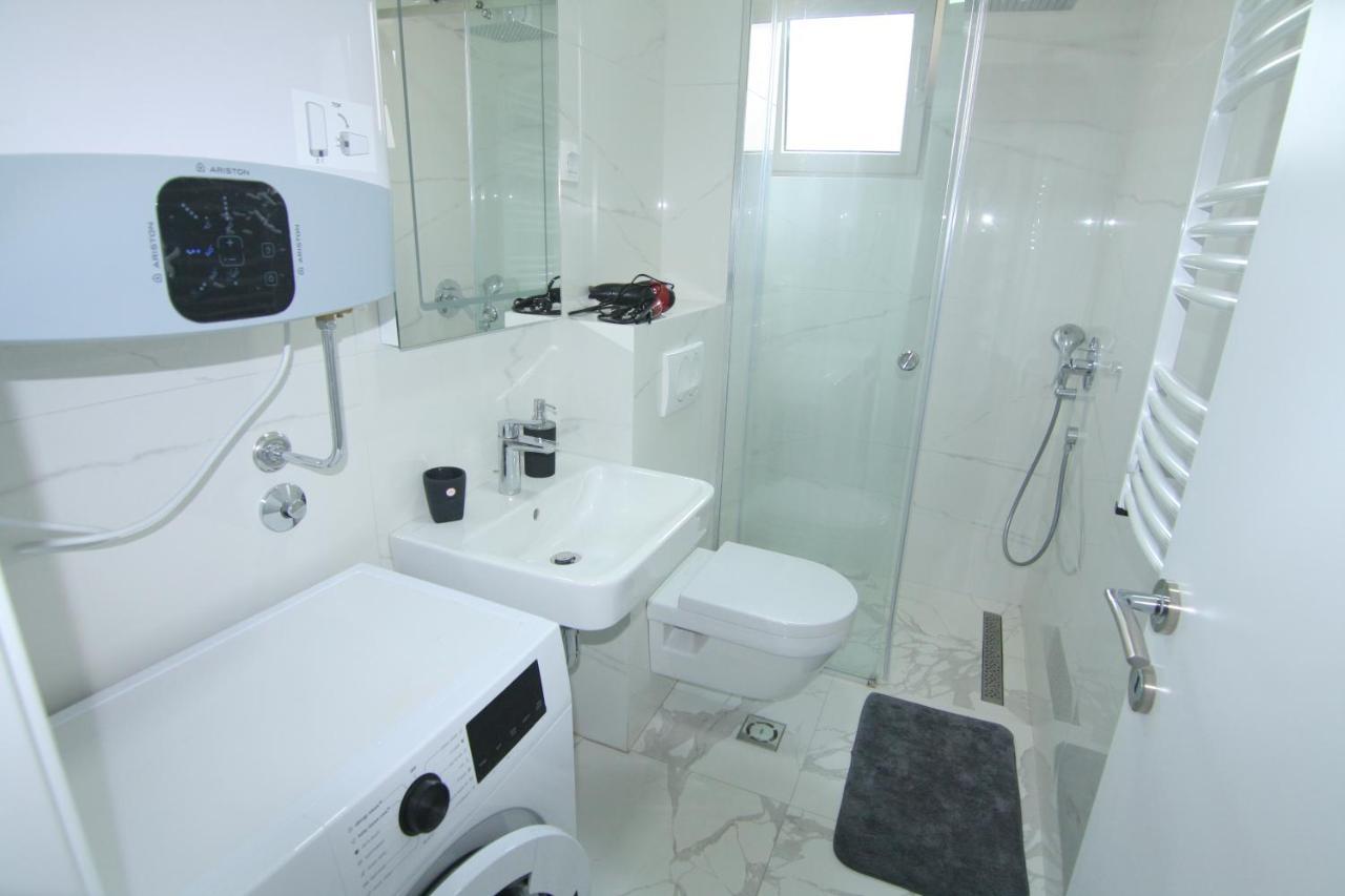 Apartments Lora Zmajeva, 7 Budva Dış mekan fotoğraf
