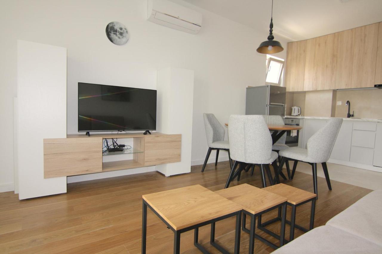 Apartments Lora Zmajeva, 7 Budva Dış mekan fotoğraf